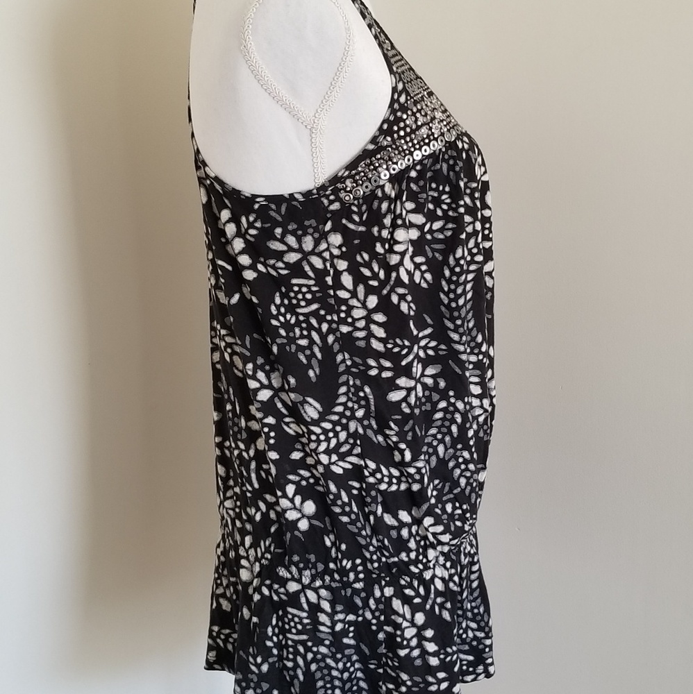 Express Tank Top - Picture 4 of 7